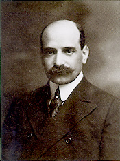 Paul Warburg emerged as an early spokesman for banking reform in 1910 with his plan for a "United Reserve System," a central bank with a regional flavor.