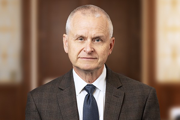 Chris Hegi