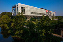 Exterior view of the William J. Clinton Presidential Library and Museum