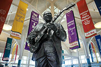Statue of B.B. King in Memphis Visitor Center