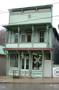 New Straightsville Building